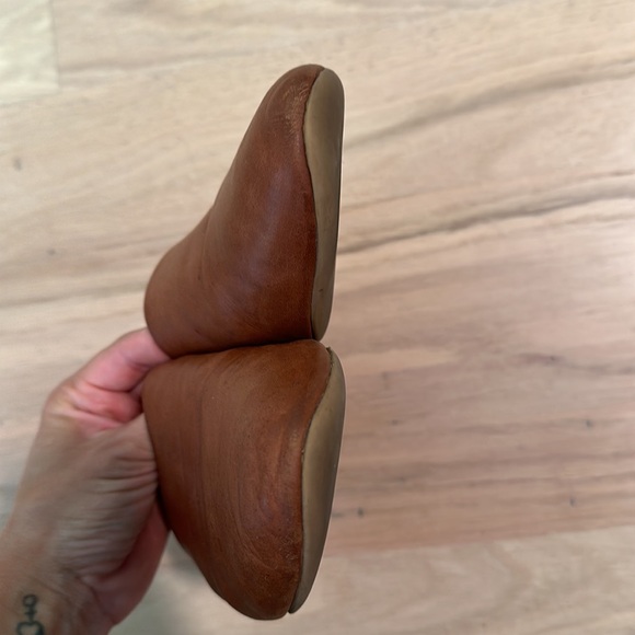 Miz Mooz kimmy brown leather slip on flats - Picture 3 of 5